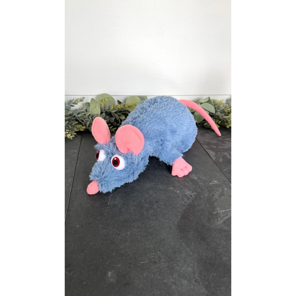 Remy Ratatouille Disneyland Paris rat stuffed animal Pixar